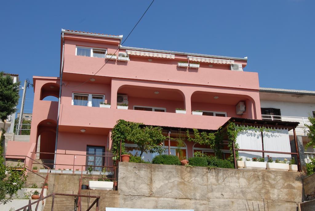 Apartments Kriz Senj  Ngoại thất bức ảnh